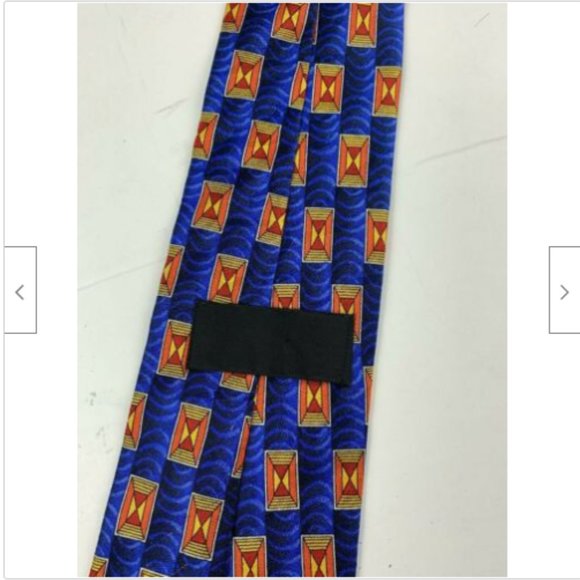 Silk Imported Light Blue pattern Tie Made in USA - Picture 3 of 5